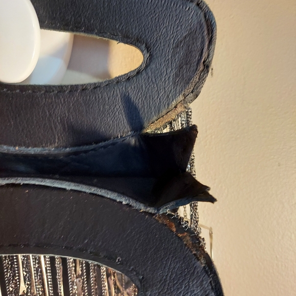 Leather fringe purse - Picture 3 of 4